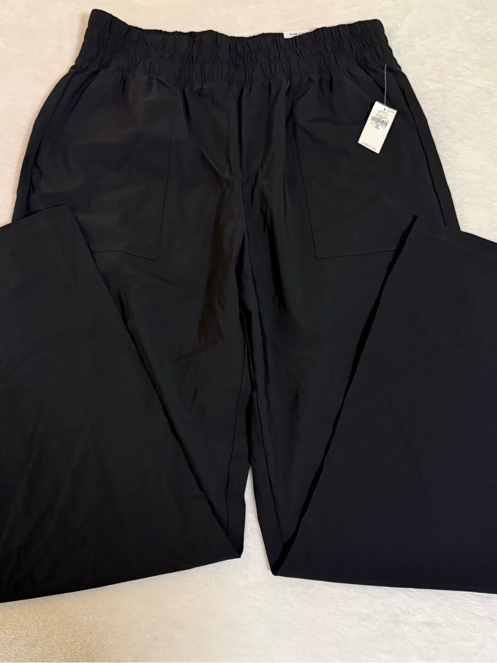 Old Navy Women’s Go-Dry Tapered Pants M Tall Black 4-Way Stretch NWT